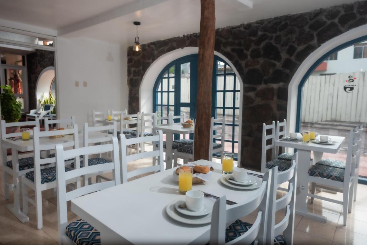 Hostal North Seymour Puerto Ayora  Buitenkant foto
