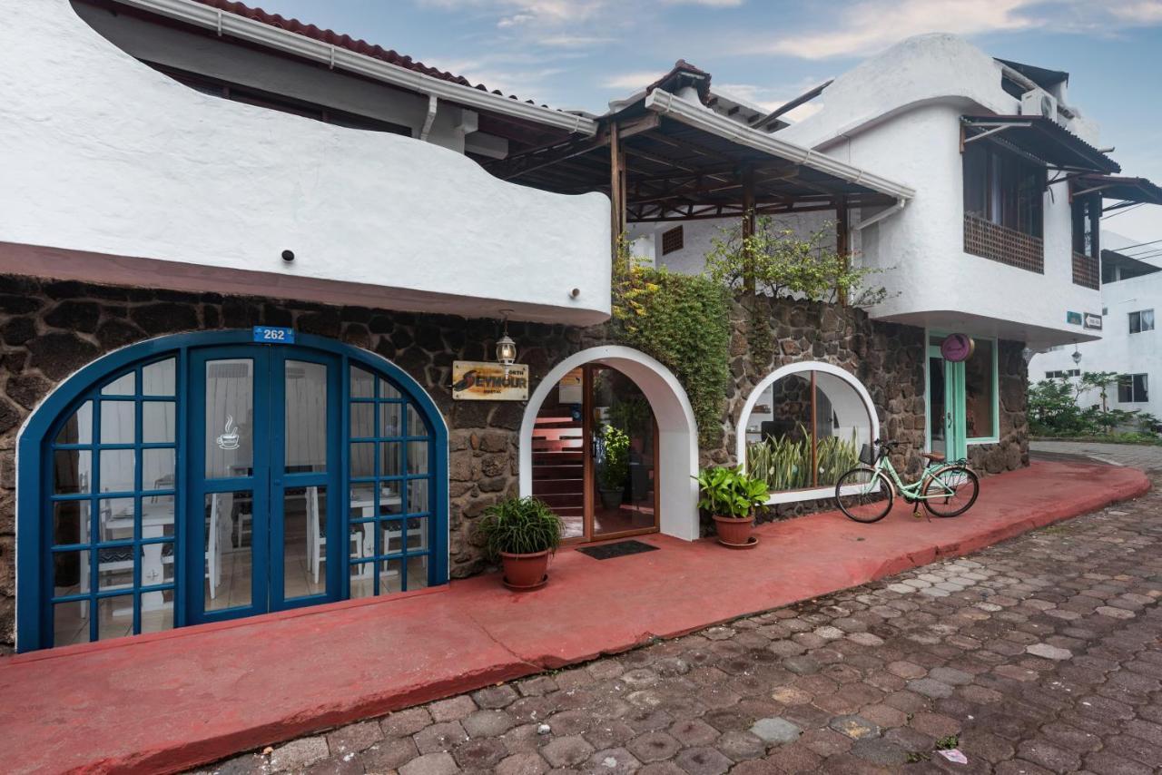 Hostal North Seymour Puerto Ayora  Buitenkant foto