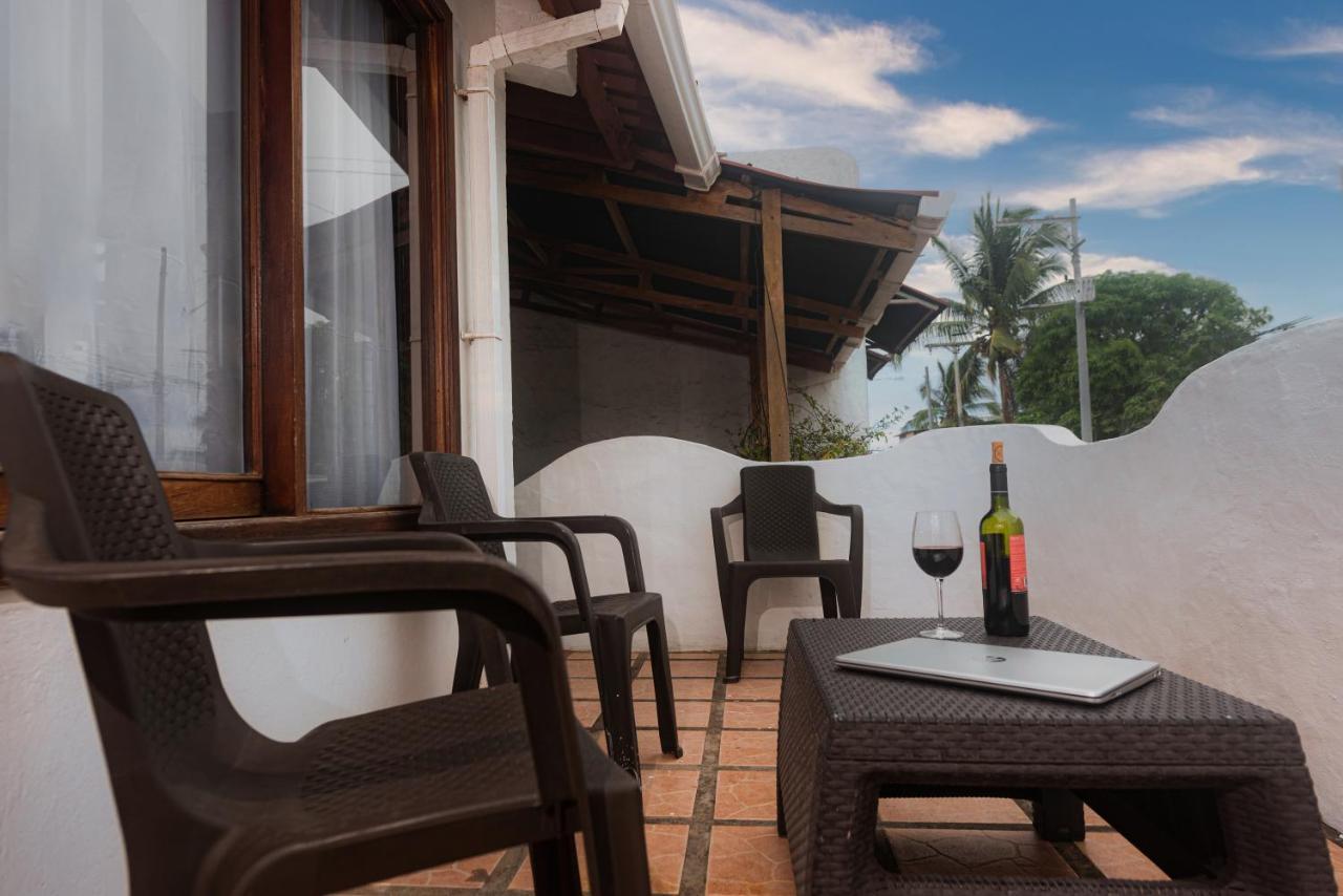 Hostal North Seymour Puerto Ayora  Buitenkant foto